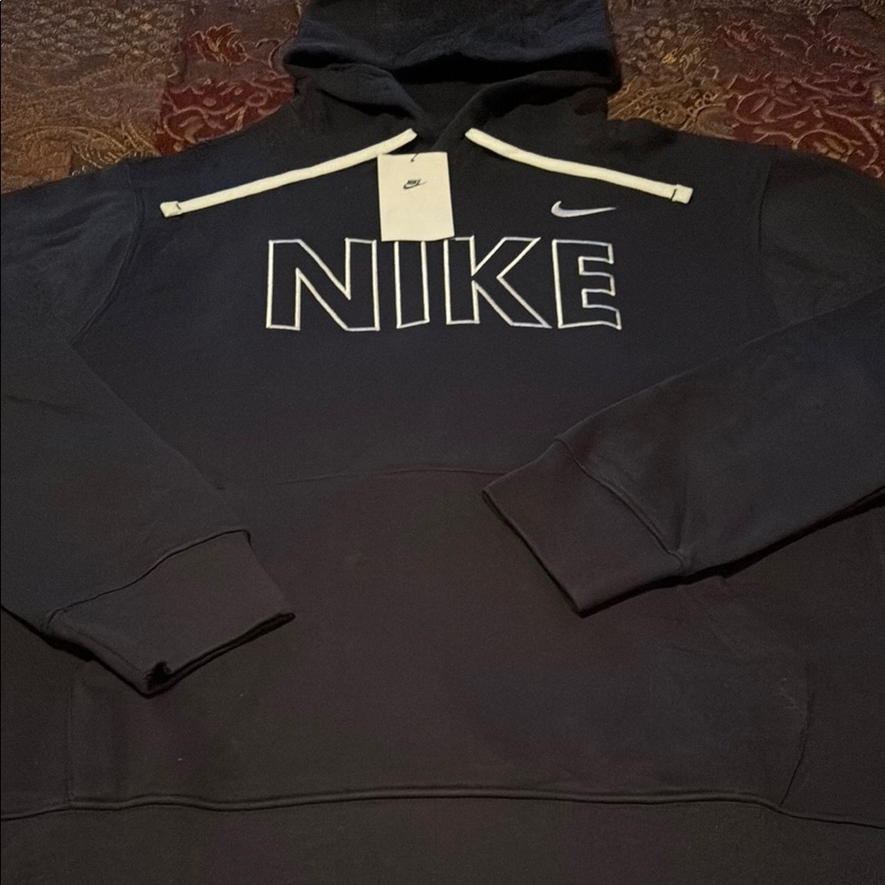 Nike Sportswear Fleece Lined Embroidered Hoodie